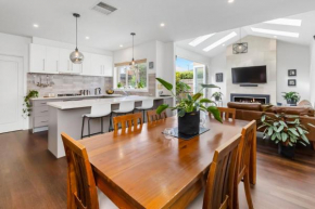 Bangalow Mornington